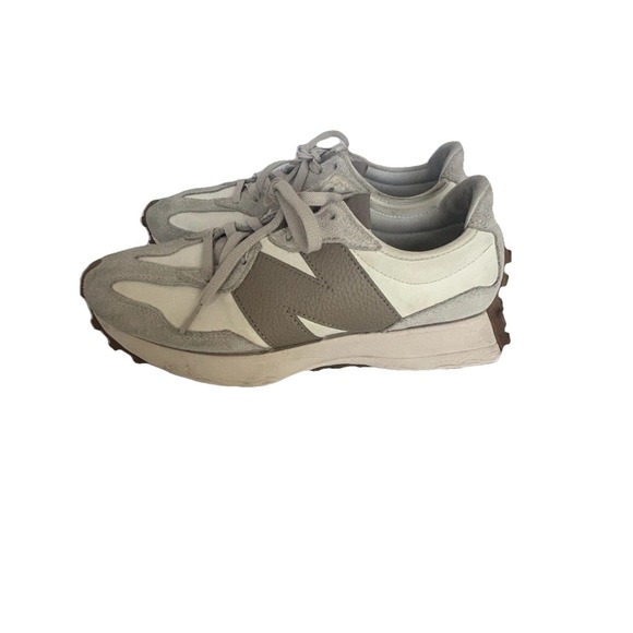 New Balance 327 Sneaker Shoe US 10W/8.5M Khaki Cream Running Athleisure Active - Picture 3 of 10